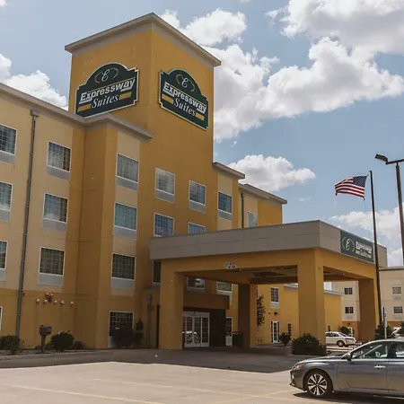 Expressway Suites Minot